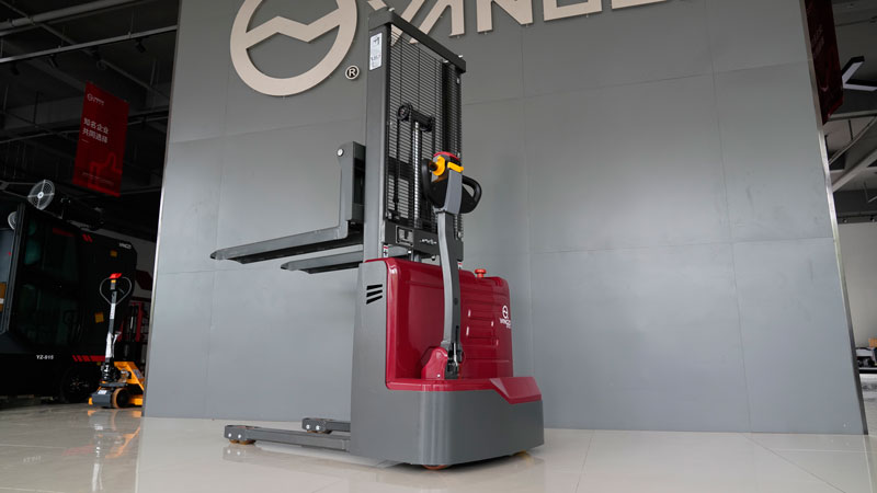 如何找到高質(zhì)量的叉車進(jìn)行采購(gòu)